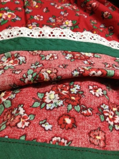画像1: コットンギャザースカート（赤に花柄）70cm